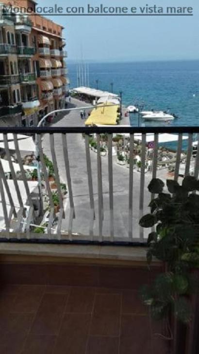 Villa Ampio Monolocale Con Balcone Fronte Mare à Porto Santo Stefano  Extérieur photo
